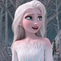 (another screenshot of Elsa from Frozen 2)
